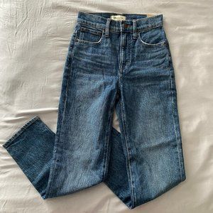 Madewell Classic Straight Jeans, Size 23, New